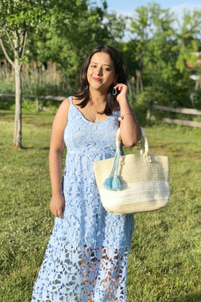 perfect lace midi dress for Summer